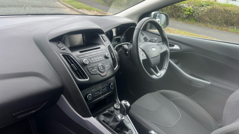 Ford Focus 1.5 TDCi 120 Zetec 5dr Diesel Hatchback